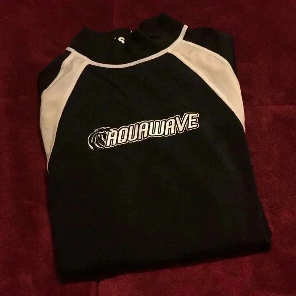Aqua wave swim top
